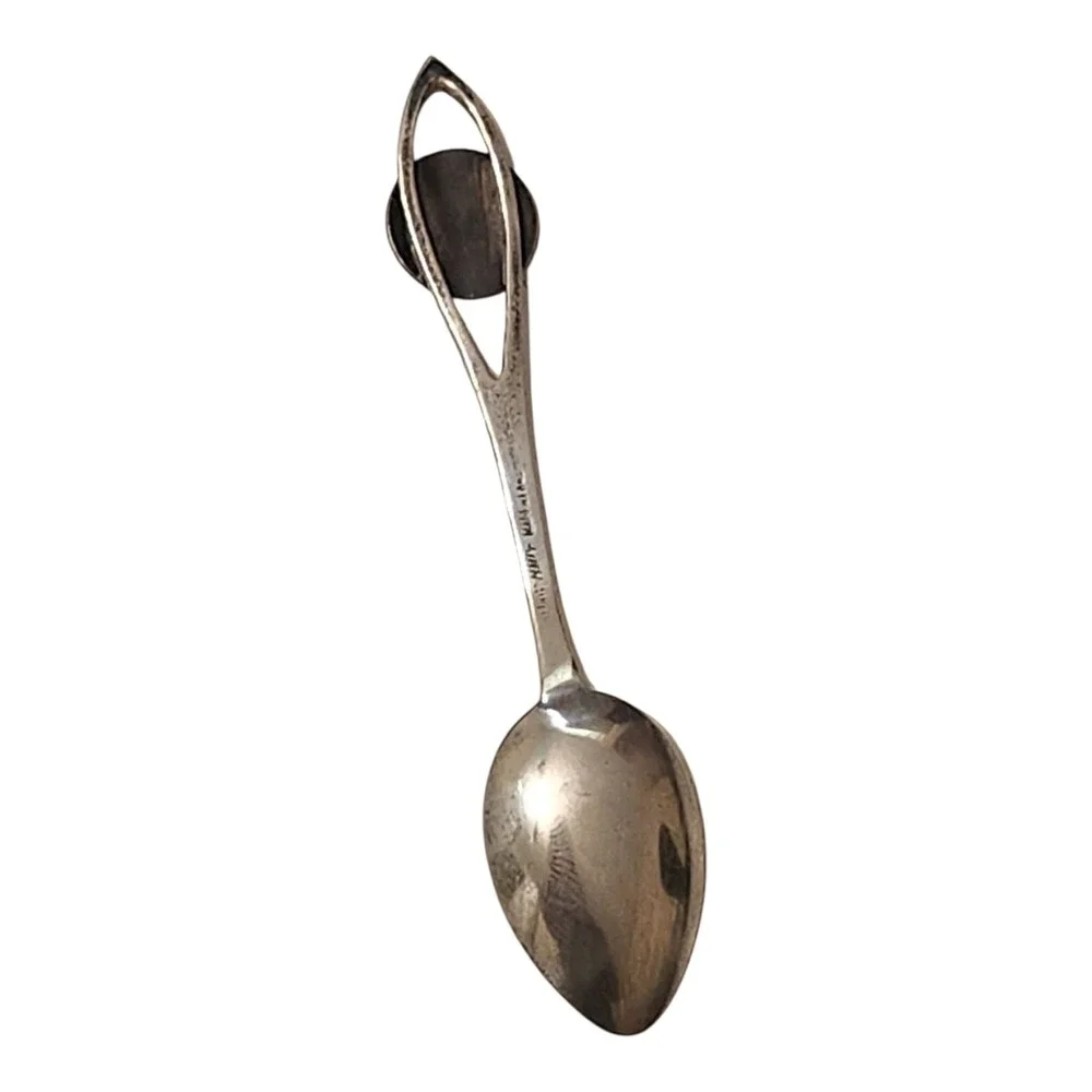 Vintage Sterling Silver Winnipeg Canada Souvenir‎ Collectible Spoon Travel